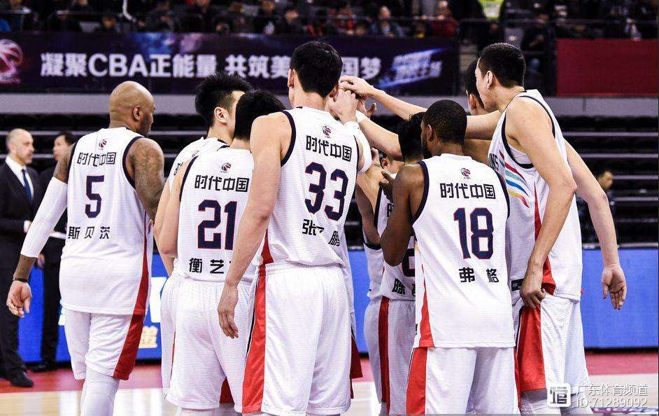  中国男篮比赛直播入口 