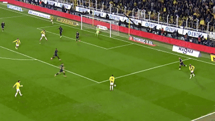 爱游戏体育官方网站 - 官宣日欧超杯焦点战，埃因霍温完成强势反弹，压力陡增，身体对抗强度拉满