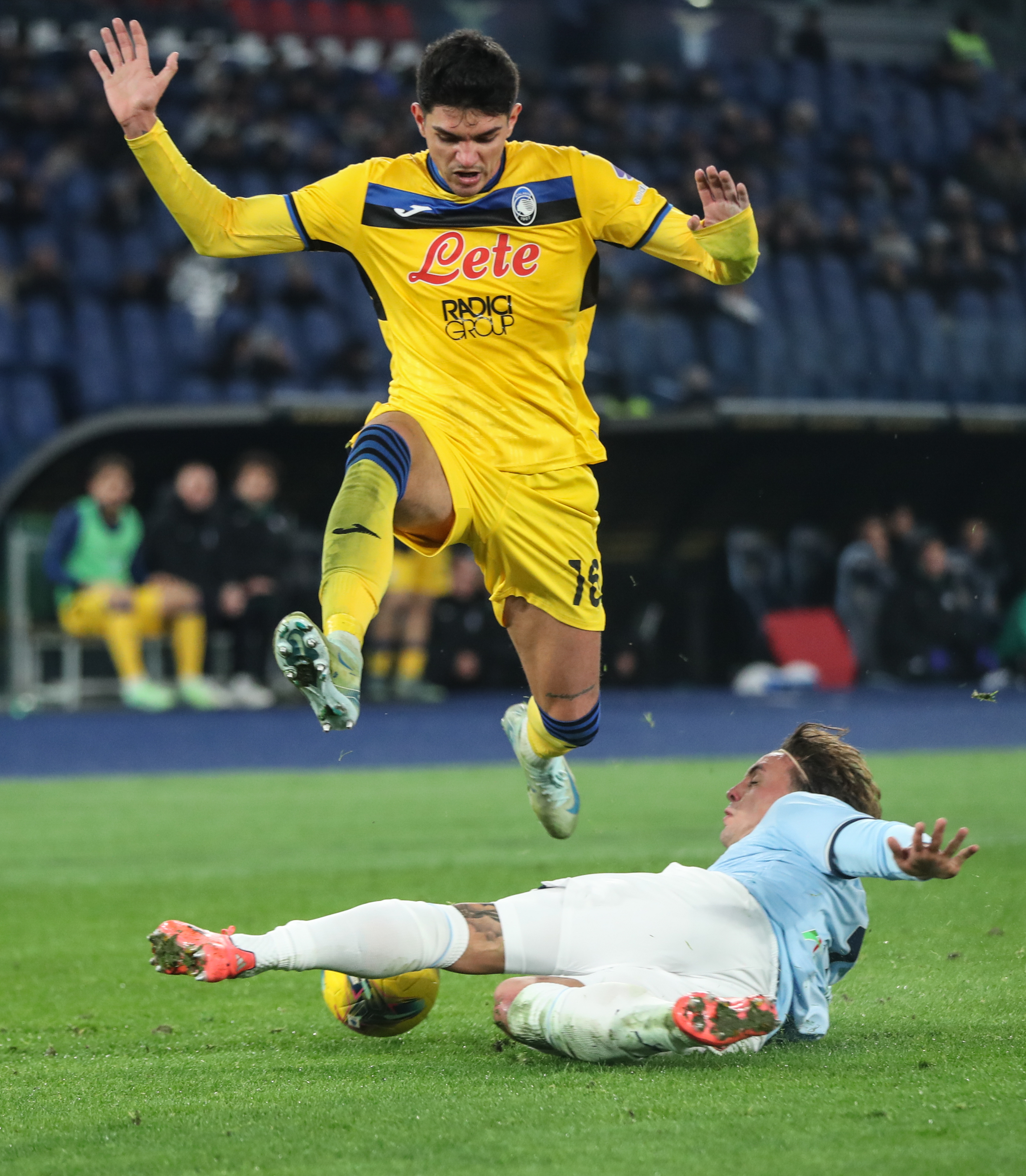 爱游戏体育官方 -今夜拉齐奥单刀错失——欧联节点到来；质疑声仍在；赛季目标并未改变(曼联客场挑战皇家社会)