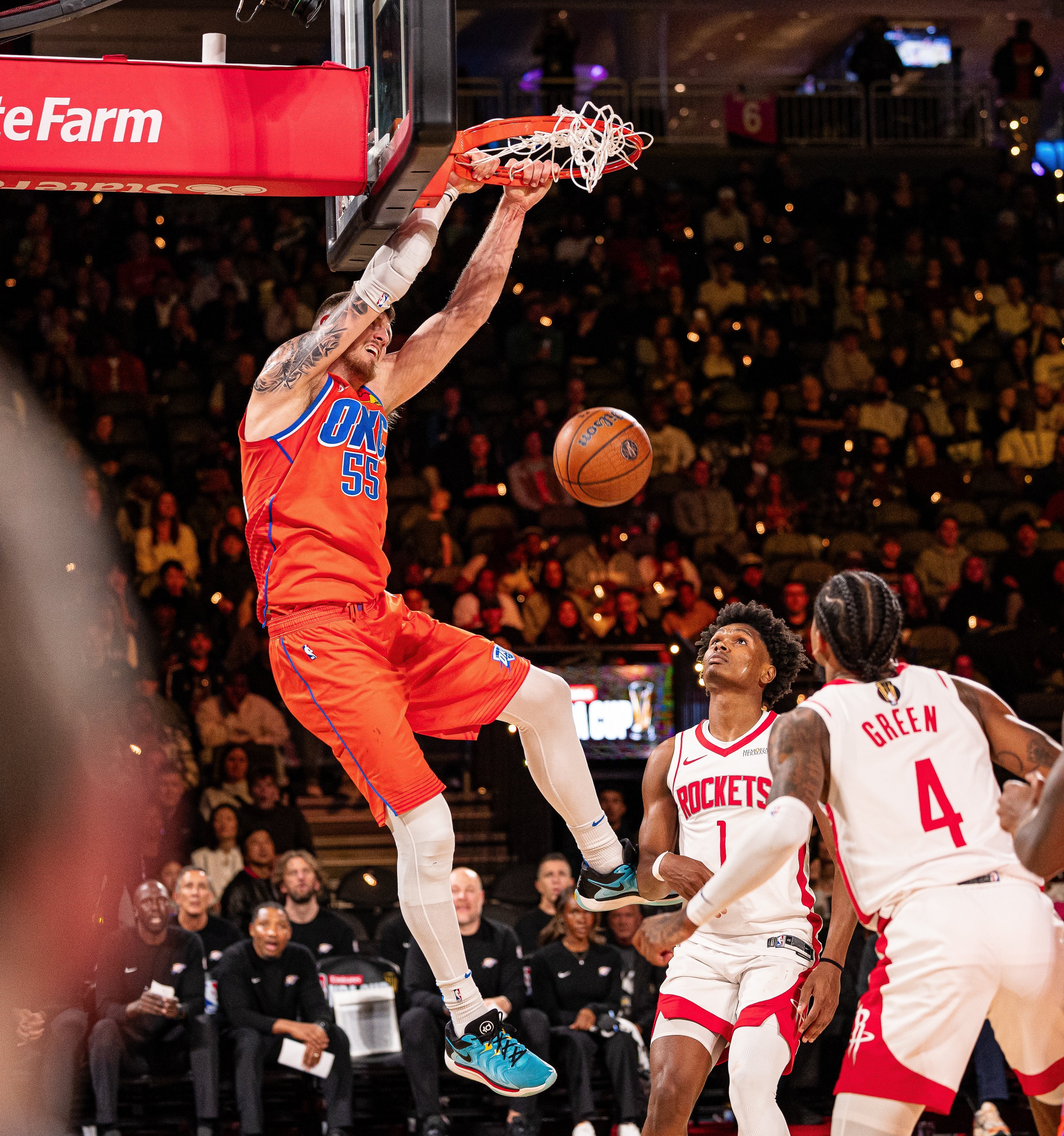 爱游戏综合体育 -国际比赛日曼联刷新队史纪录——NBA总决赛节点到来，信心回归，更衣室氛围转暖的简单介绍