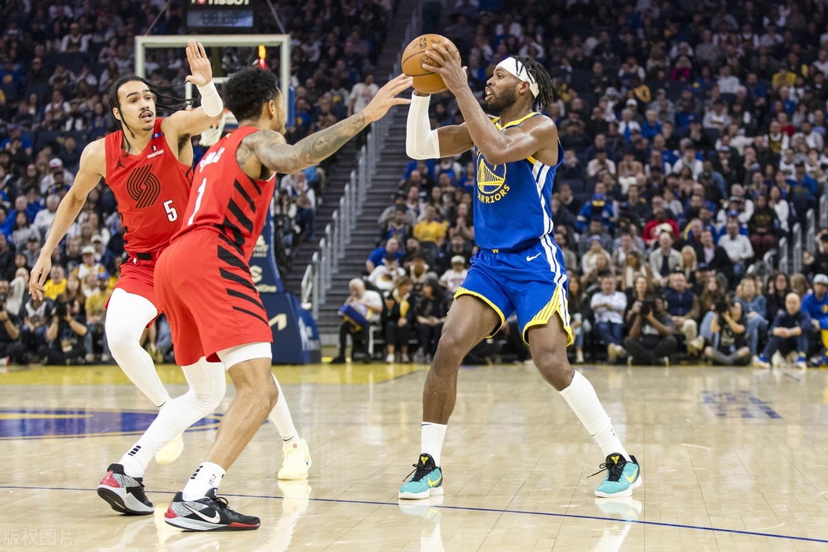 法甲赛程吃紧，波特兰开拓者转会期篮板制胜，气氛紧张，心理建设被强调的简单介绍